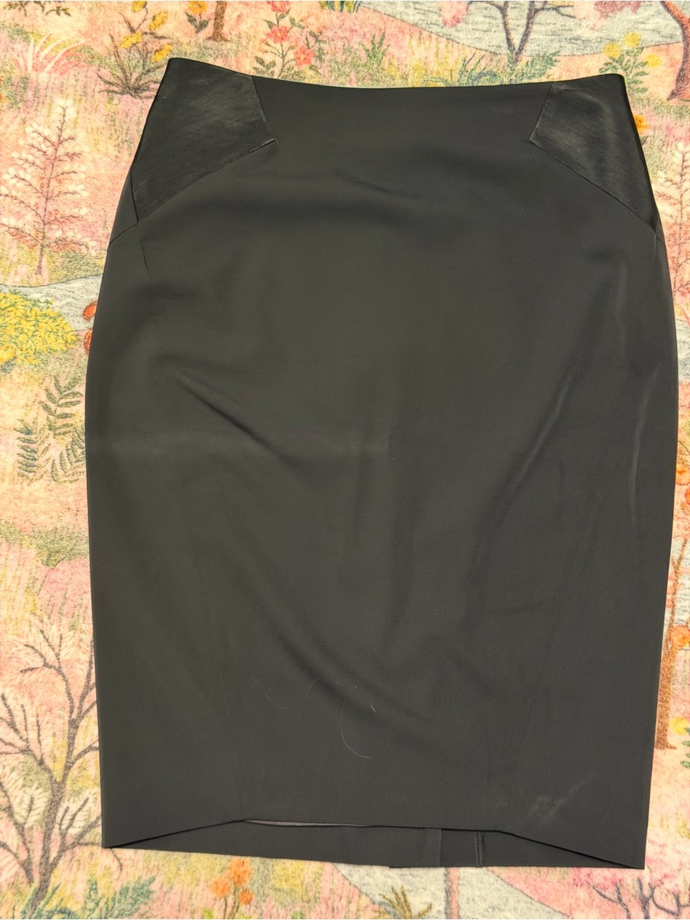 Ted Baker London Classic Black Pencil Skirt - Size 1 fits like a 25 or XS